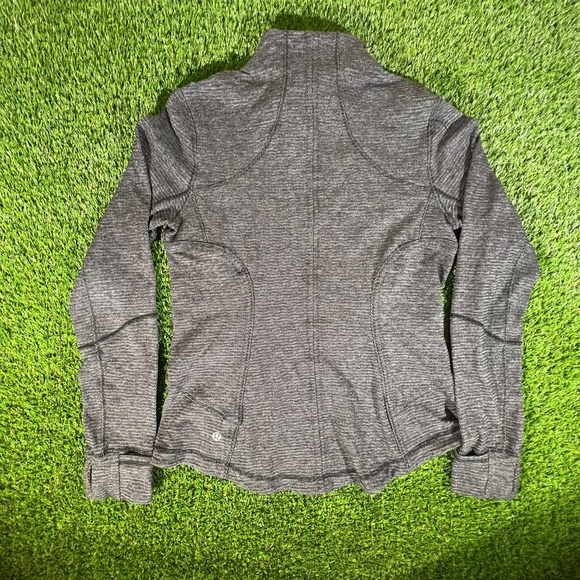 Lululemon Define Jacket Women’s Black Gray Athletic Performance Sz 4 Aprox Gym - Picture 4 of 7